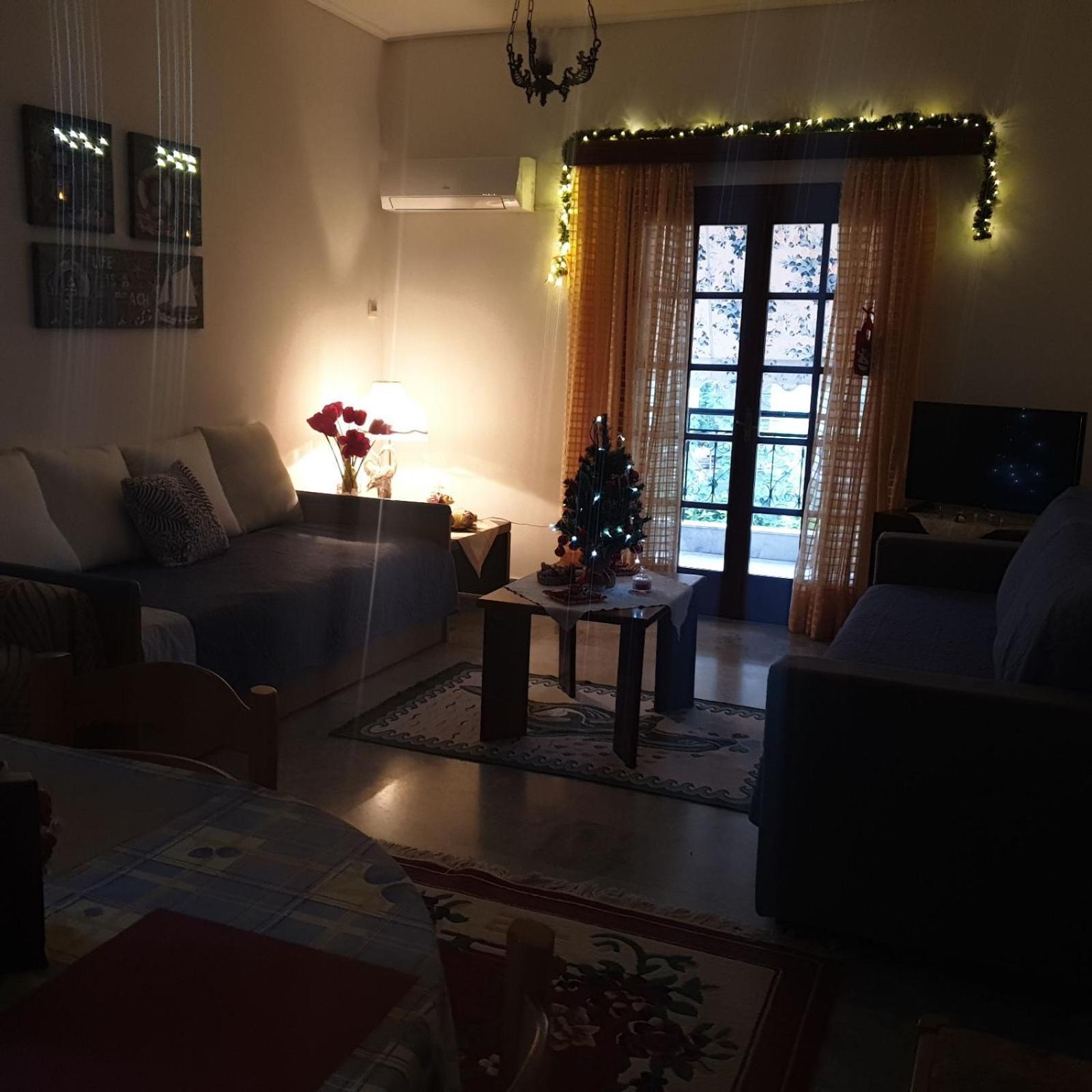Myrto'S Apartment No15 劳特拉奥雷亚斯埃利尼斯 外观 照片