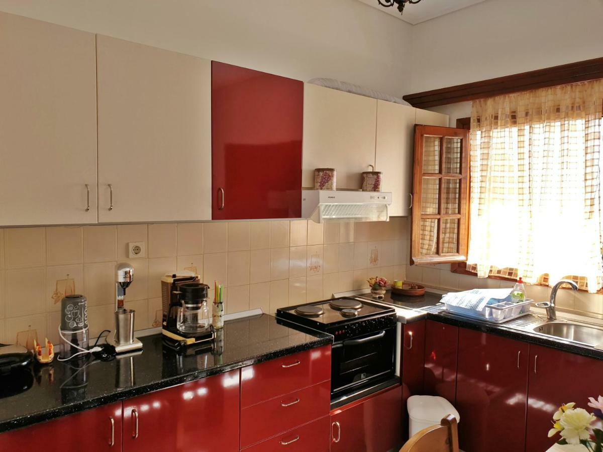Myrto'S Apartment No15 劳特拉奥雷亚斯埃利尼斯 外观 照片
